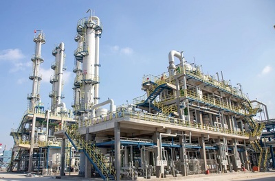 創(chuàng)新突破，自主自強(qiáng)——我國首個(gè)丁二烯法己二腈工業(yè)化項(xiàng)目投產(chǎn)引領(lǐng)產(chǎn)業(yè)升級(jí)